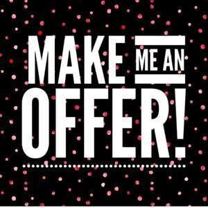 FREE SHIPPING FOR BUNDLES.PUT YOUR ITEM OR ITEMS IN A BUNDLE AND add FREE 🌺🌺